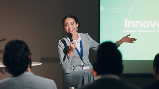 speaker-woman-and-presentation-for-innovation-wor-2026-01-09-09-43-26-utc